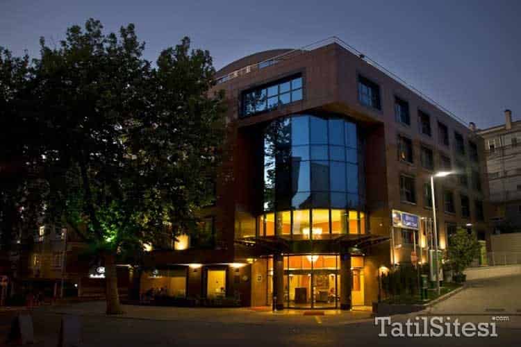 Best Western Hotel 2000